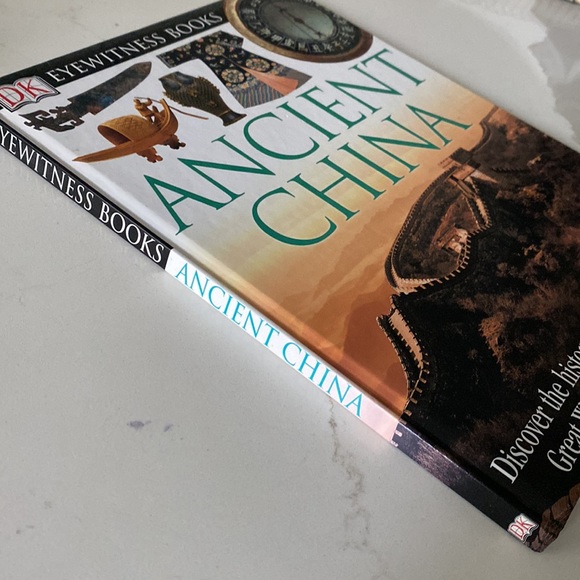 Ancient China | DK eyewitness books 📚 - Picture 3 of 4